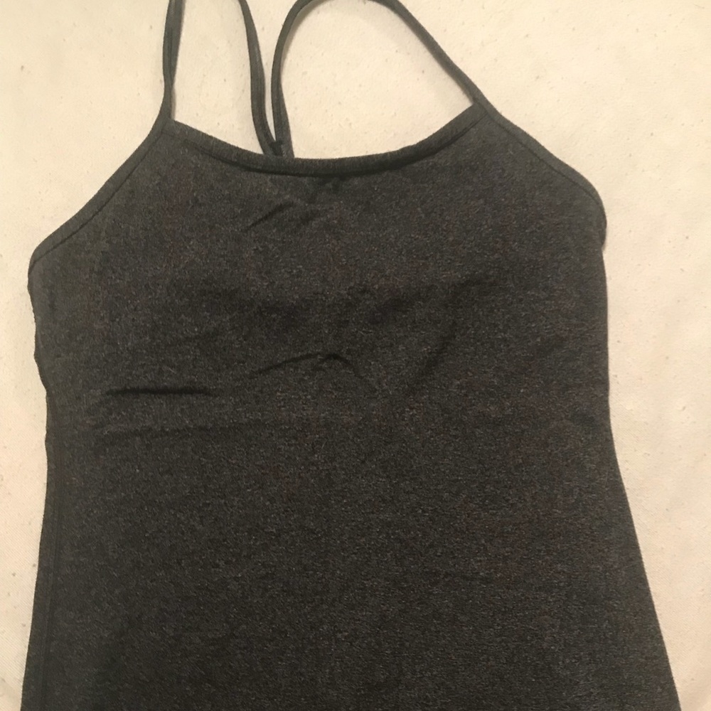 Lululemon tank